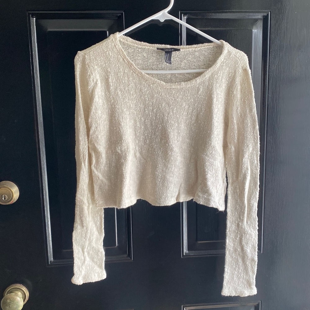 Long sleeve woven crop top